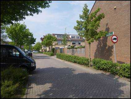 Beschrijving: I:\actueel\1105 Montfoort, ruimtelijke onderbouwing\Foto's\Foto's plangebied\IMGP0668.JPG
